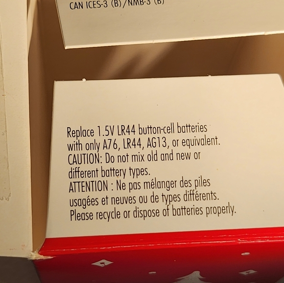 Hallmark Keepsake 2015 Grinch Peekbuster Magic motion-activated sound ornament - Picture 8 of 8